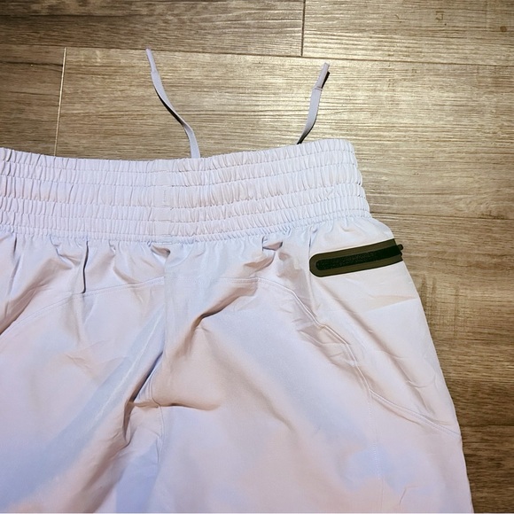 NWT Women’s Under Armour Unstoppable Ankle Pant - Picture 7 of 7